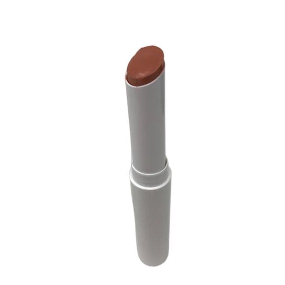 PROJECT LIP Plump & Colour Soft Matte Plump 2ml Bare - Picture 2 of 4